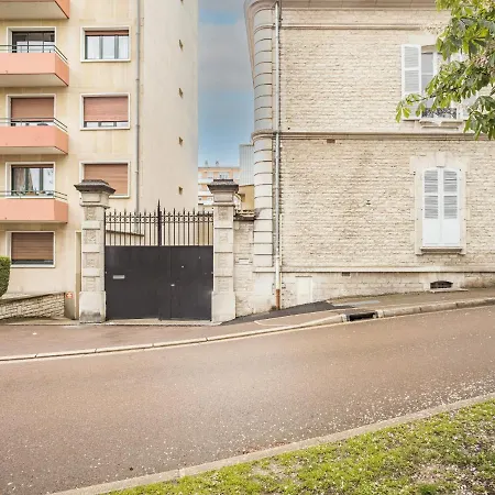 Ateliers Begand Studio 10 - Proximite Gare - Parking Offert Apartment Troyes